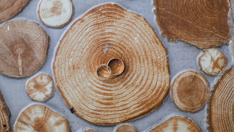 Что подарить на деревянную свадьбу: идеи на 5 лет брака